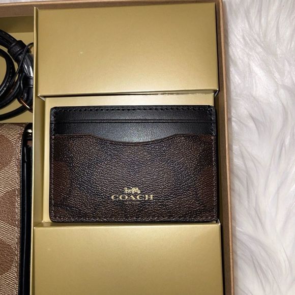 Anna Foldover Clutch Crossbody And Card Case Set - Picture 3 of 8